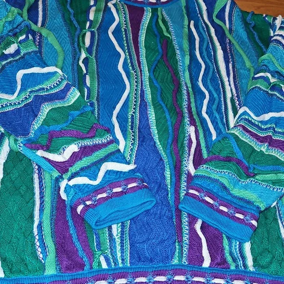 HySport Colorful Sweater - Picture 3 of 5